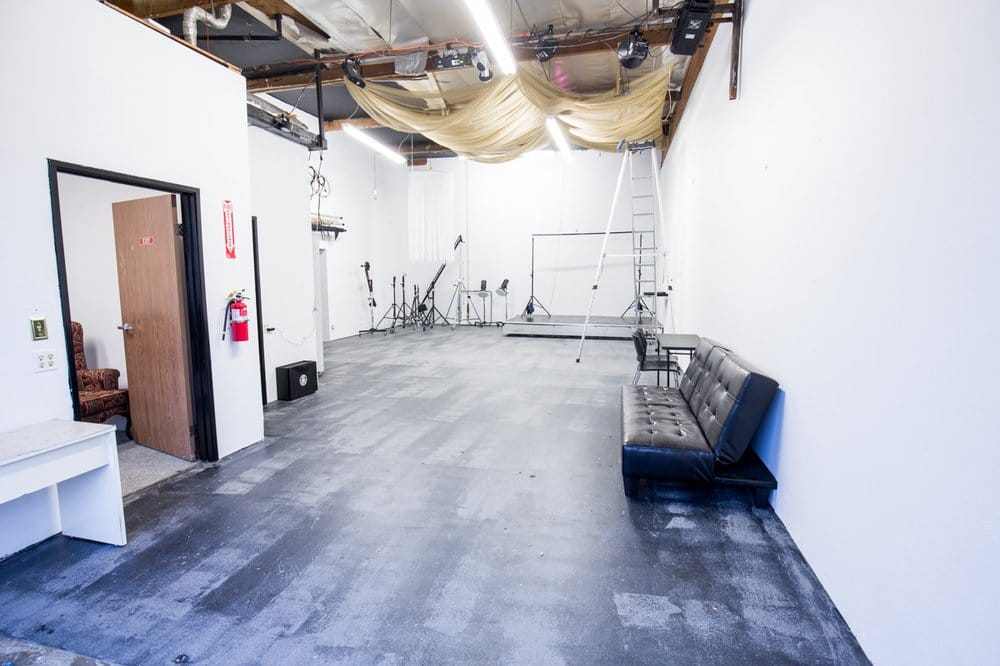 DK3 Studios is 1200 square feet